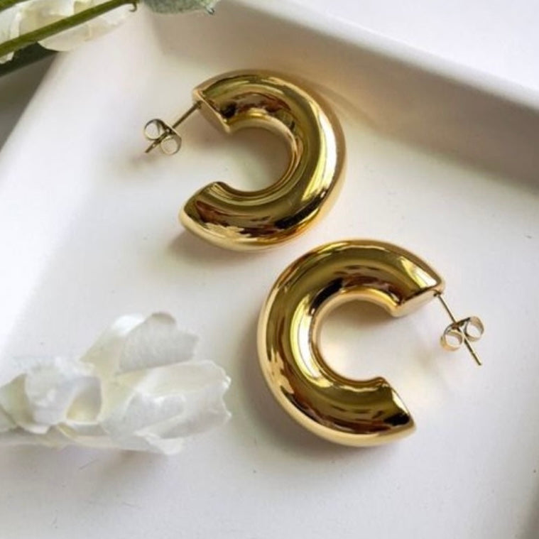 Classic chunky hoops